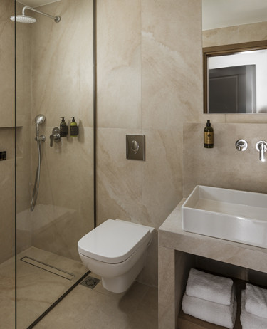 TWO-BEDROOM SUNSET SUITE