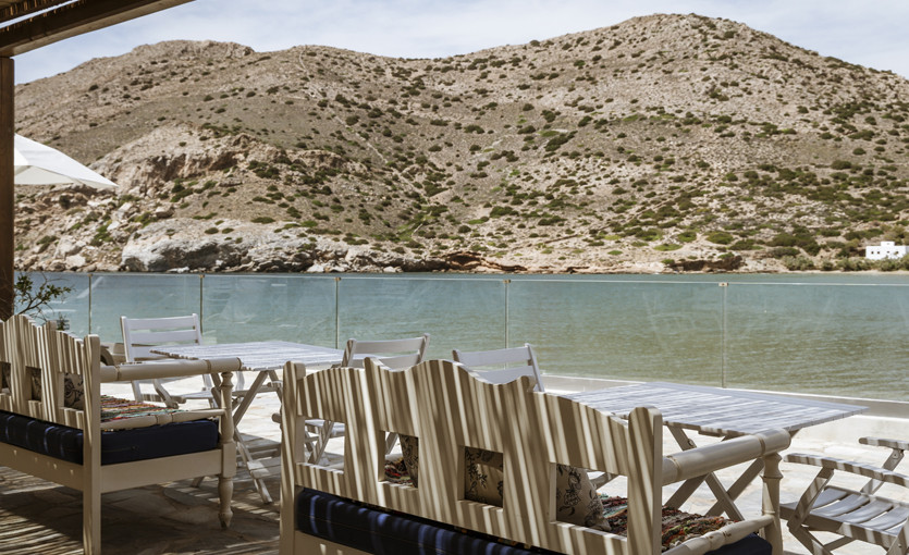 Cavos Bar de Piscine ouvert toute la journée